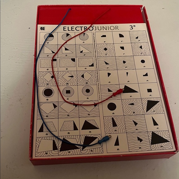 Electro, Junior - Picture 3 of 5